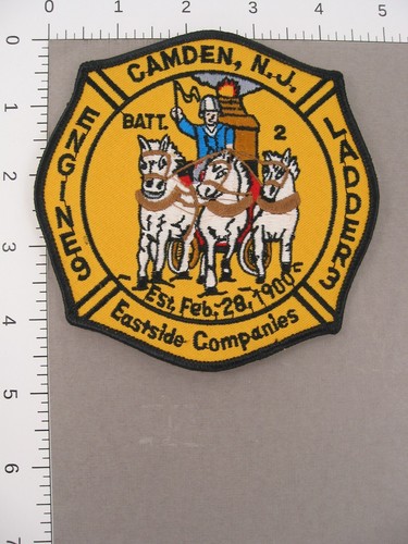 New Jersey CAMDEN EASTSIDE COMPANIES ~ BATT. 2 ~ ENGINE 9 ~ LADDER 3 Patch - Afbeelding 1 van 3