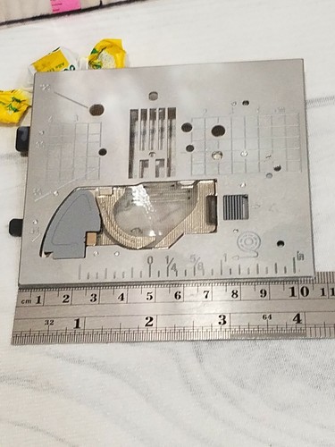 HOCHWERTIGE PROFESSIONELLE NÄHMASCHINE NADELPLATTE PASST JENOME LESEN - Bild 4 von 5