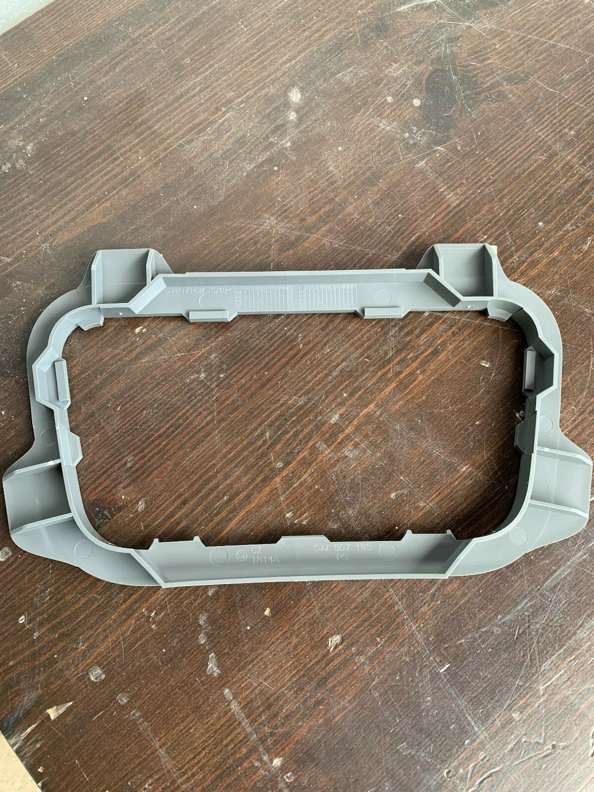 Skoda Fabia 5J AHK Anhängerkupplung Deckel Ring Halter Stoßstange  