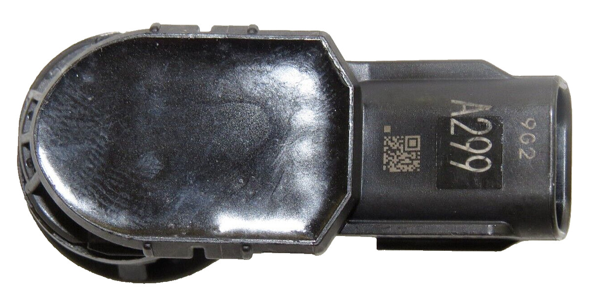 NEW GENUINE/ OEM 89341-71030 8934171030 PARKING ASSIST SENSOR 