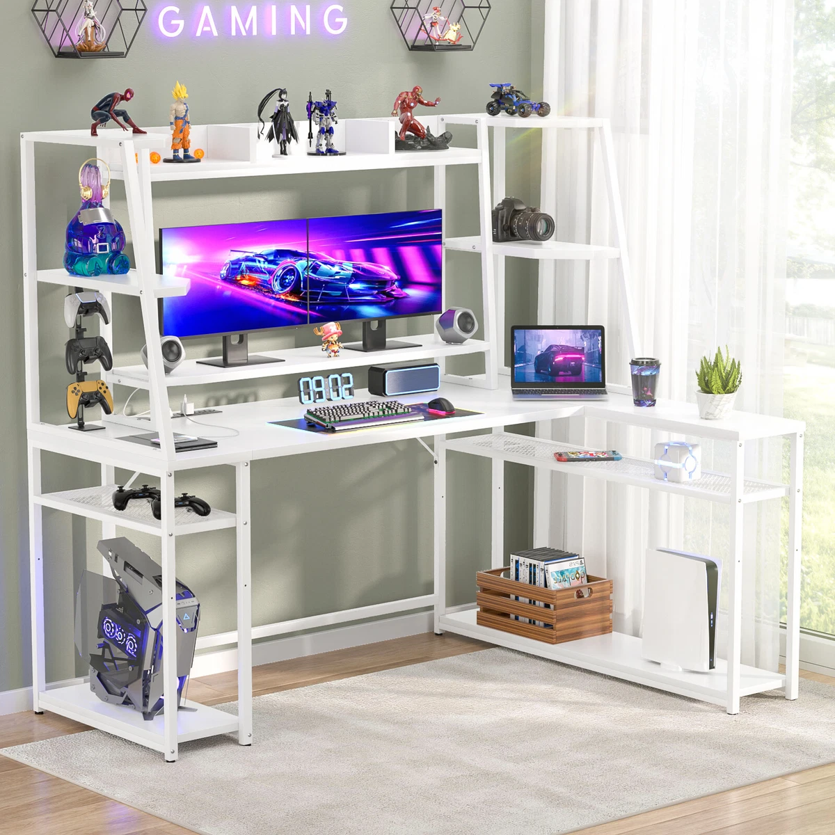 Gaming computer desk with cheap hutch