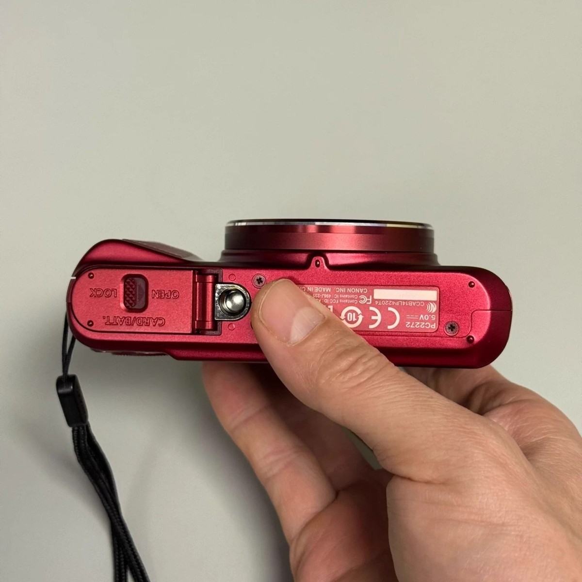 Canon PowerShot SX720 HS Digital Camera 20.3MP 40x Optical Zoom