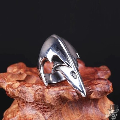 Sculpt Rings  Gothic Raven Skull Ring - Bold Plague Doctor Mask Design