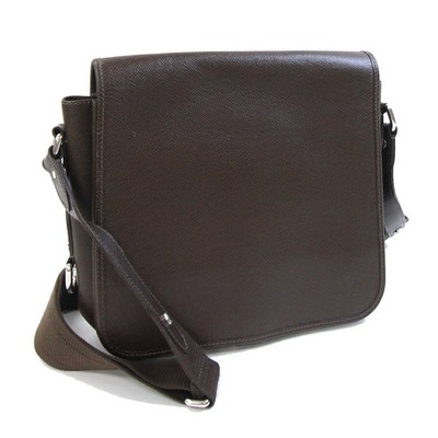 Louis Vuitton Shoulder Bag Taiga Andrei M32488 Grizzly Brown Crossbody r50_0226