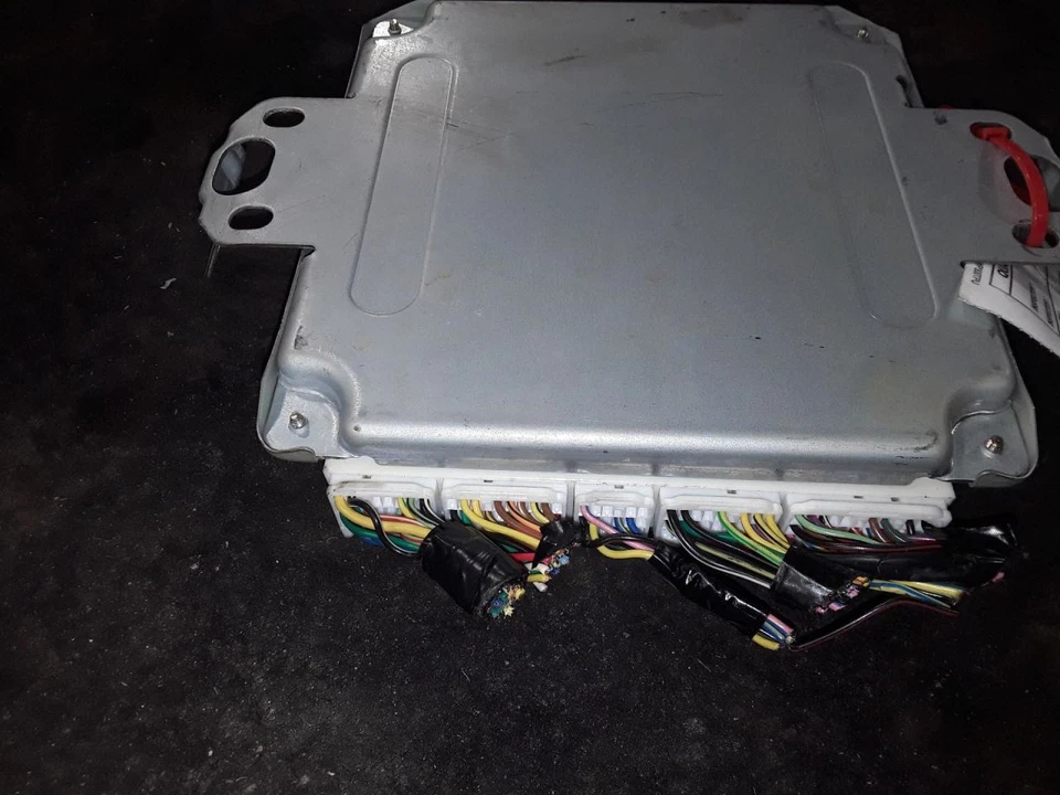 Módulo de control electrónico ECM del motor 2,0 L compatible con 05 SAAB 9-2X 807012 Foto 2 de 4