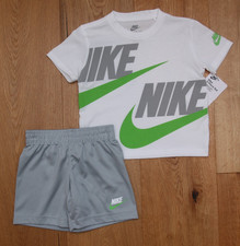 Nike Toddler Boy 2 Piece Shirt Shorts Set White, Gray Green