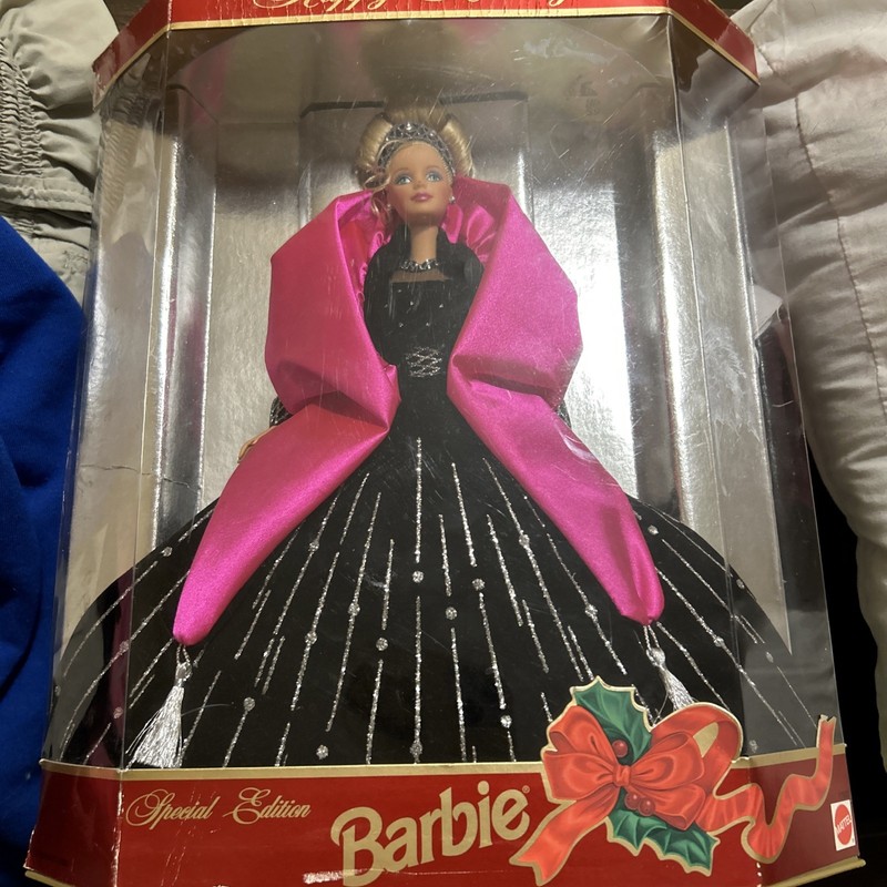 1998 Happy Holidays Barbie Doll Special Edition - RARE MISPRINT BOX ERROR