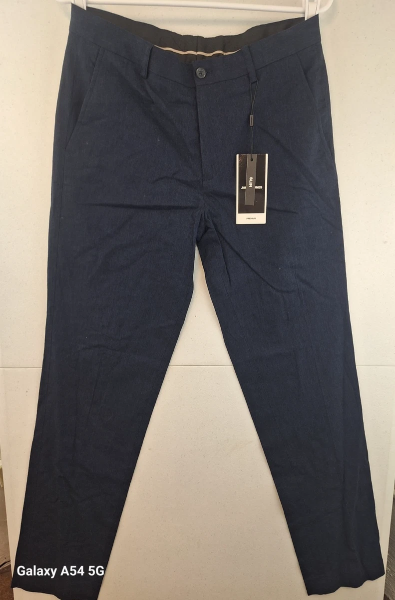 JACK & JONES Loose fit Pleated Pants 'JPSTKarl Skye' in Black | ABOUT YOU