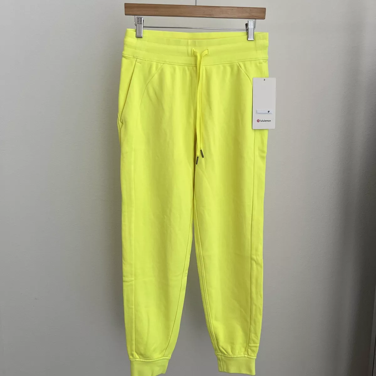 Lululemon Scuba HR Jogger *Neon Wash NWT Sizes 4 6 8 10 NGD3 Highlighter  Yellow