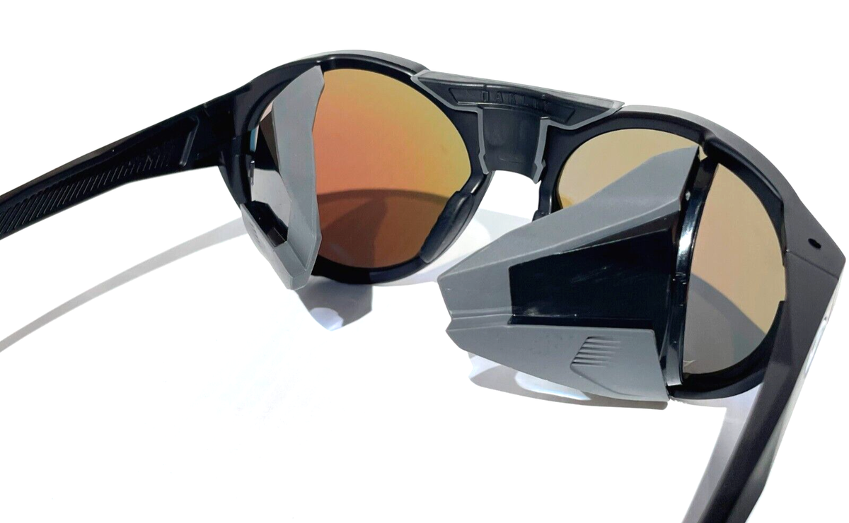 Oakley CLIFDEN Matte Black Round POLARIZED Galaxy Ruby Oakley CLIFDEN Matte Black Round POLARIZED Galaxy Ruby