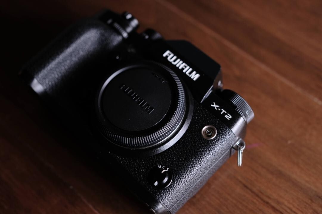FUJIFILM Mirrorless SLR X-T2 Body X-T2-B 24.3 Megapixels