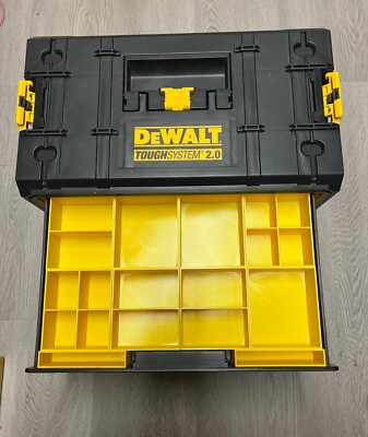 DEWALT ToughSystem 2.0 anpassbare Behälter mit 3 Schubladen