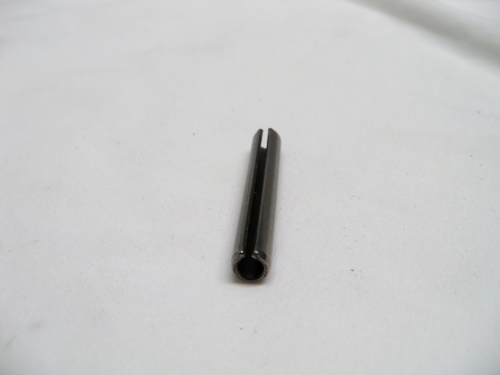 Genuine Mopar pinion shaft lock pin 0718 Wrangler 9401 Ram 1500 2500