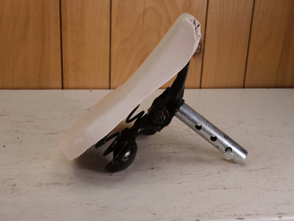 Asiento de bicicleta Schwinn JC Higgins Roadmaster Shelby blanco vintage años 50 para personas Foto 3 de 4