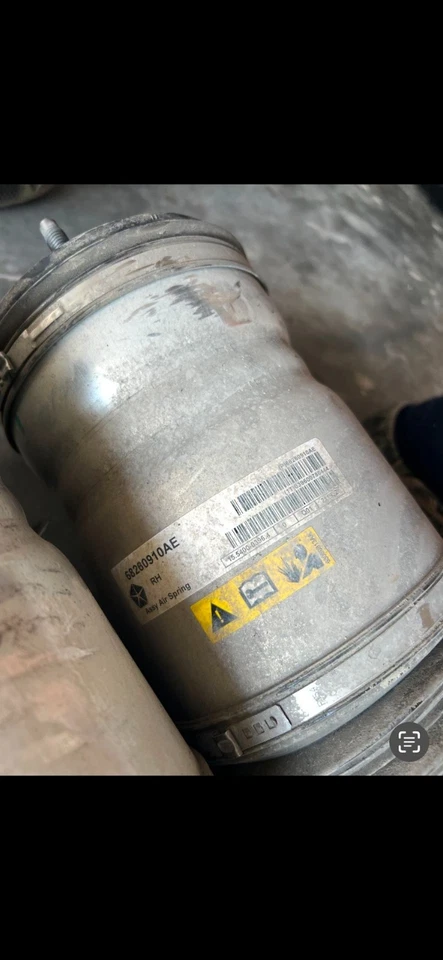 2020 Dodge Ram Suspension Airbags - Image 2 of 3