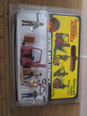 Woodland Scenics N Figure Operai 2nd Shift – Set Per Plastico Ferroviario Scala N - 2