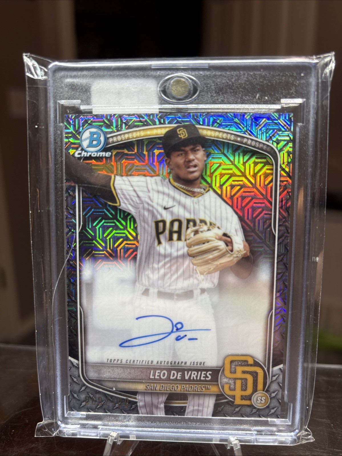 2025 topps bowman chrome baseball leo de vries on card auto mojo  69/100