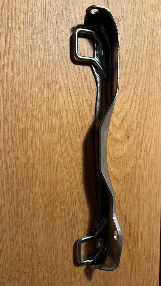 02-07 梅赛德斯 W203 C320 C55 Amg 左后座儿童约束支架 Oem — 第 3/3 张图片