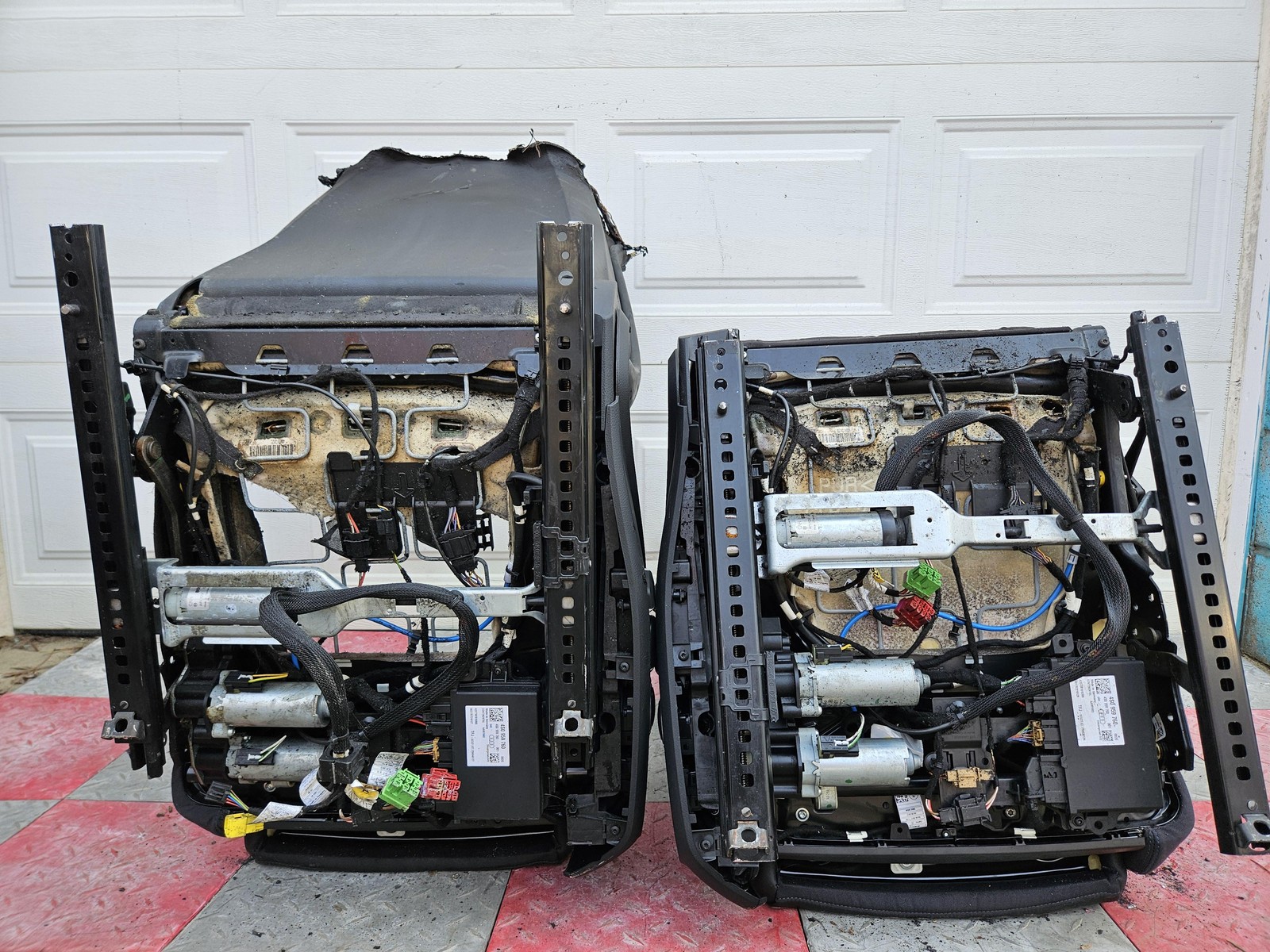 2017-2023 Audi R8 V10 OEM Driver & Passenger Seat Good Tracks & Motors Wiring 8k