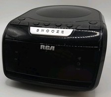 RCA CD Clock Radio Model  RP5605-A Alarm AM/FM Tested  Works Great