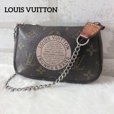 LOUIS VUITTON Leather Mini Pochette Brown Monogram T B Limited Chain Strap Rare