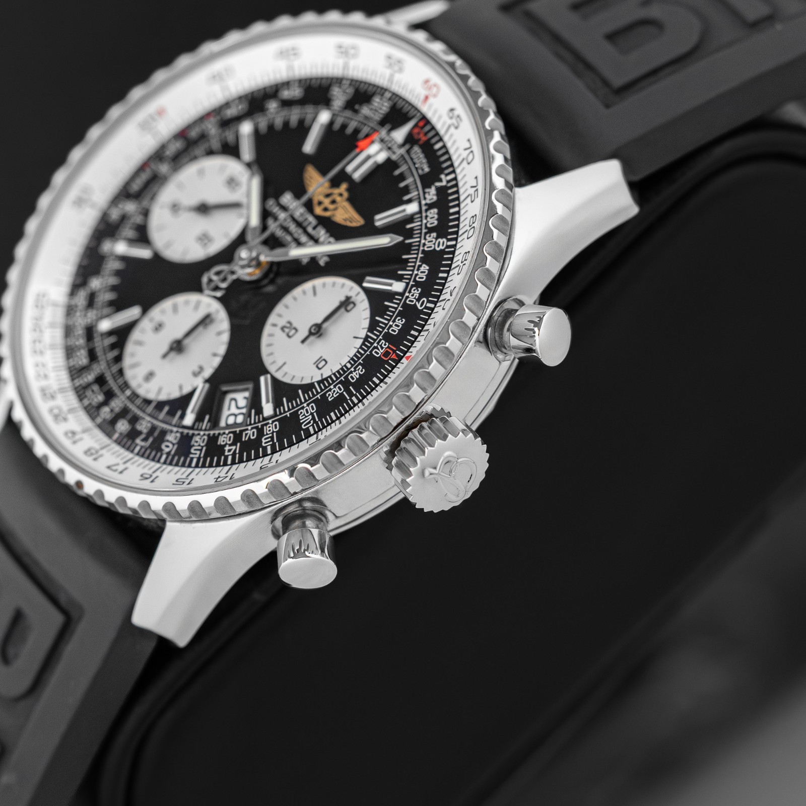 Breitling Navitimer A23322 - image 5