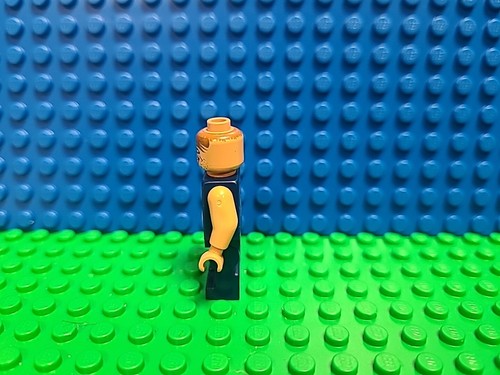 LEGO Steve Nash Minifigure #13 3567 3433 NBA Dallas Mavericks CMF Lot nba018 HTF - Picture 4 of 4