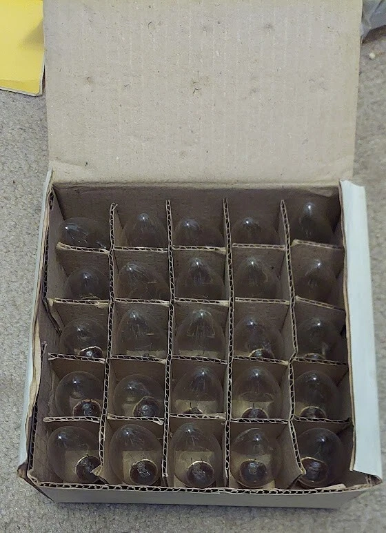 25 - Night Light Candle Clear C9 Bulbs 7 Watt 120V Christmas Tree Bulb Brand New - Image 2 of 4