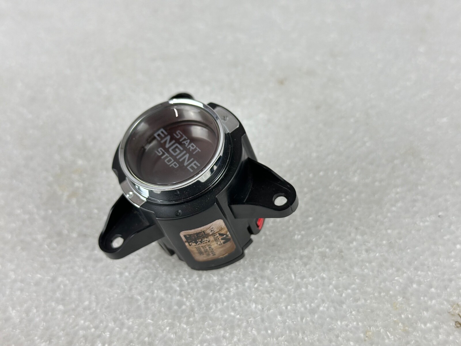 T034 2019 McLAREN 720S ENGINE START STOP SWITCH  14MA399CP  OEM  used