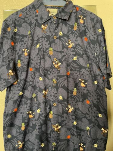 Disney Parks Tommy Bahama Blue Mickey & Friends Hawaiian Camp Shirt Size M