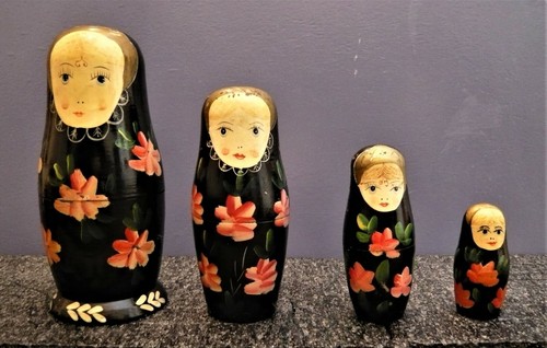 Vintage Hand Painted 6-1/2" Russian Nesting Doll Matryoshka 4 Pc Set