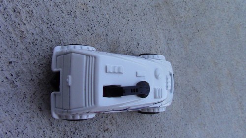 Matchbox 2001 Police #51 Police Robot Truck Opening Side Door MINT LOOSE - Picture 4 of 4