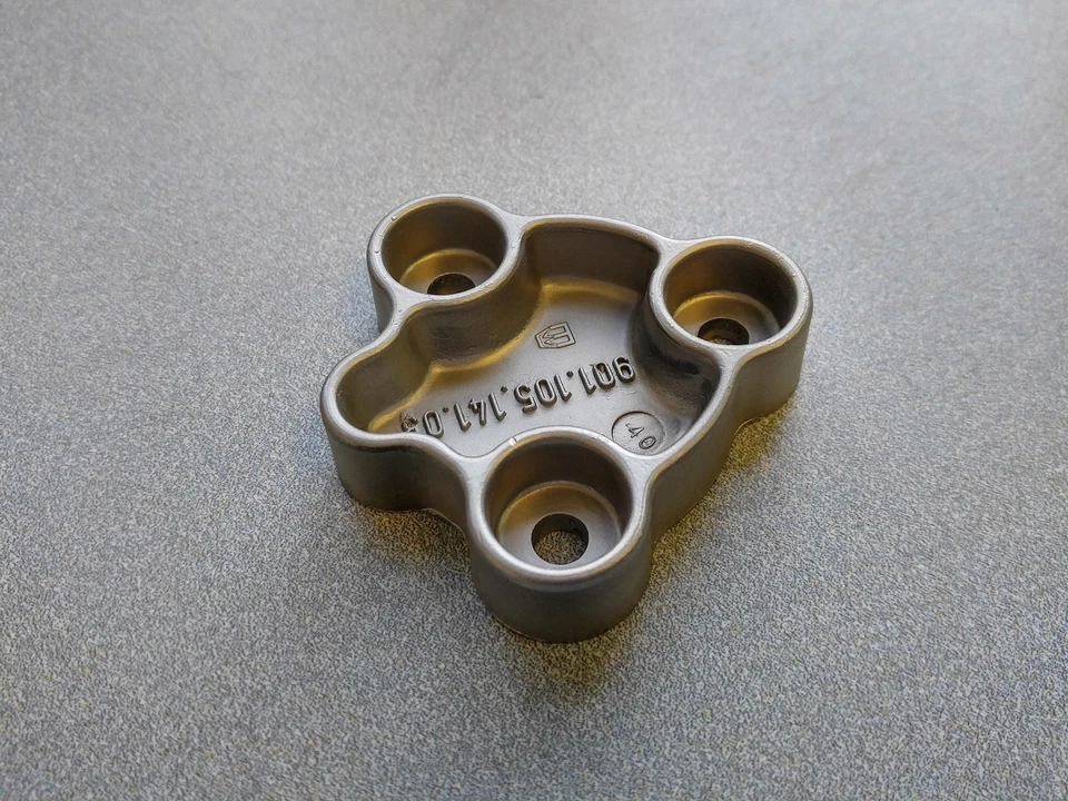 VERY NICE USED ORIGINAL GENUINE PORSCHE 911 914-6 INTERMEDIATE SHAFT COVER NLA - Image 3 of 4