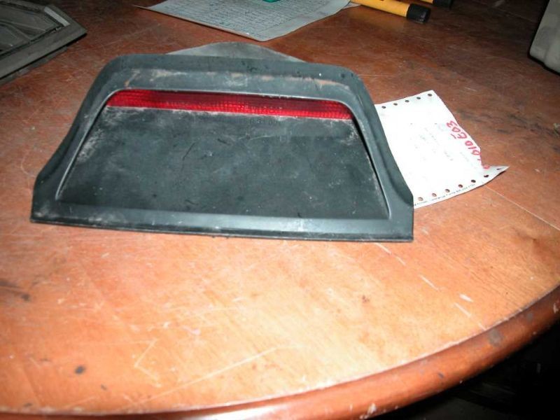 90 91 92 93 HONDA ACCORD HIGH MOUNTED STOP LIGHT LAMP LENS 2 DOOR COUPE