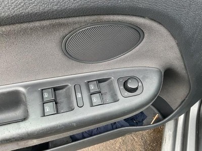 Schalter für Fensterheber VW Golf V Plus 5M, 521 1K4959857B P24613204