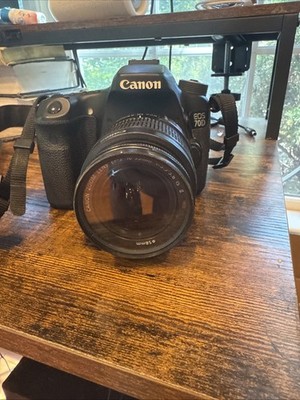 Canon EOS 70D Digital SLR Camera with 18-55mm Lens + 3 Batteries
