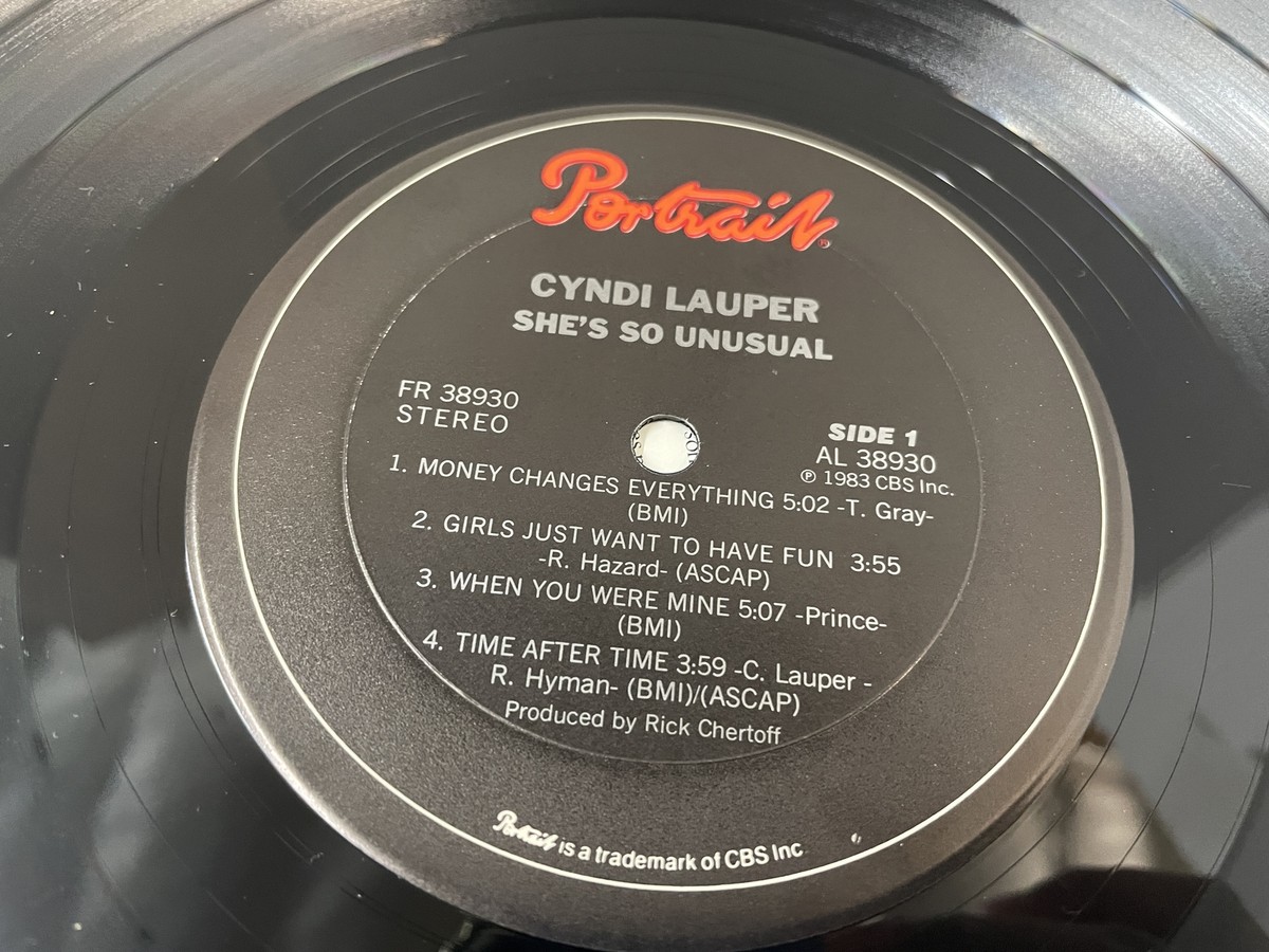 Cyndi Lauper - She's So Unusual Vinyl LP Album Portrait FR Cyndi Lauper - She's So Unusual Vinyl LP Album Portrait FR