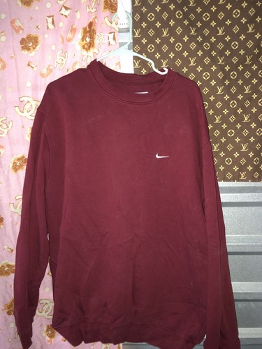 nike sweatshirt burgundy