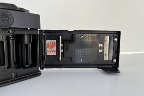*READ* Konica C35 EF Film Camera - Flash Doesn’t Work - with Original Box - Picture 7 of 10