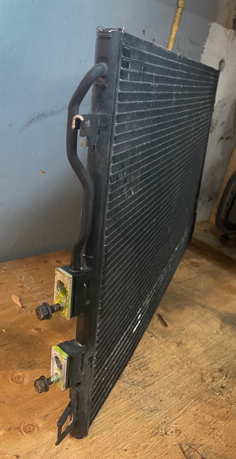 20052007 TOWN COUNTRY CARAVAN A/C Condenser Transmission OIl Cooler