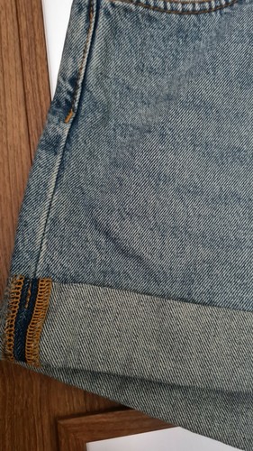 MONKI High Waist Blue Denim Shorts BNWT Size W28 - Picture 3 of 6