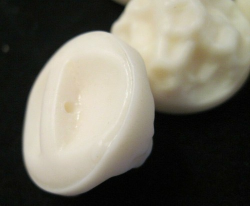 Vtg Mid-Century Couture Button Plastic Cream Ivory Freeform S/8 ~.75" Dia. NOS - Picture 2 of 3