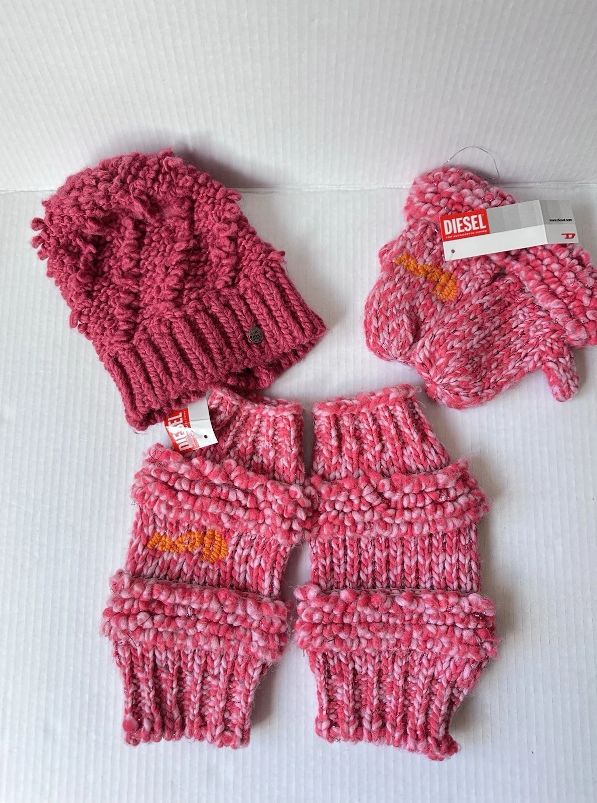 Diesel 3 pieces girl’s winter set mittens, hat, socks Size 2 y.o. NWT