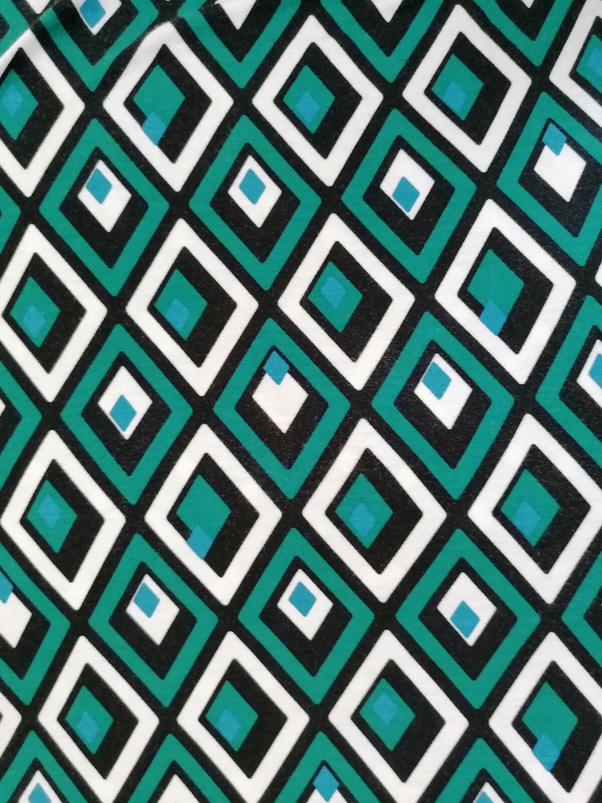 💚Benetton Size L Green Diamond Shapes Viscose Top Blouse image 6