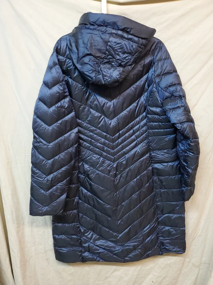 Gabardina larga de plumón Saks Fifth Avenue XL Foto 2 de 4