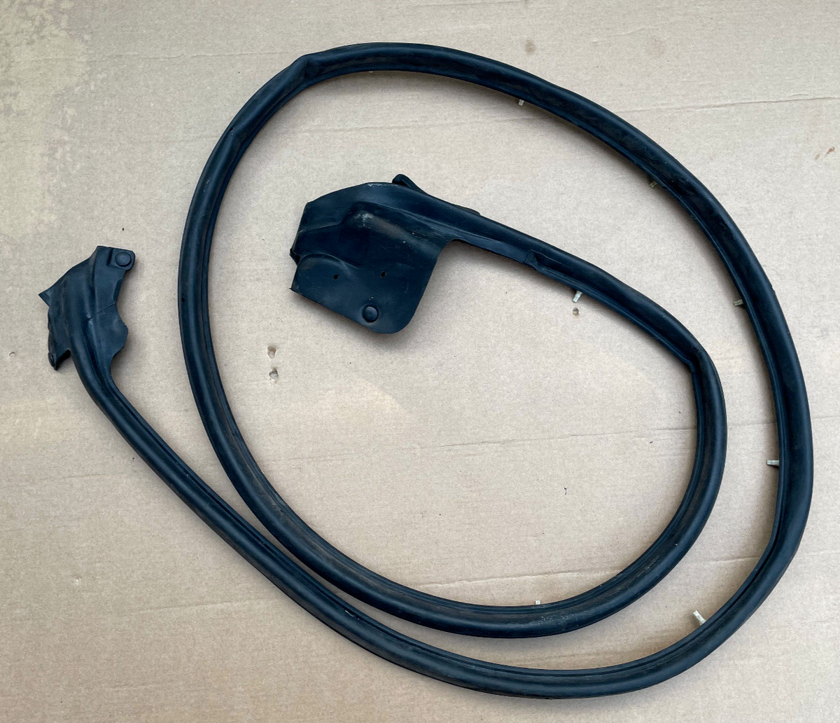 Toyota Celica T23 Gen7 99-06 Front Right RH Door Weatherstrip Seal