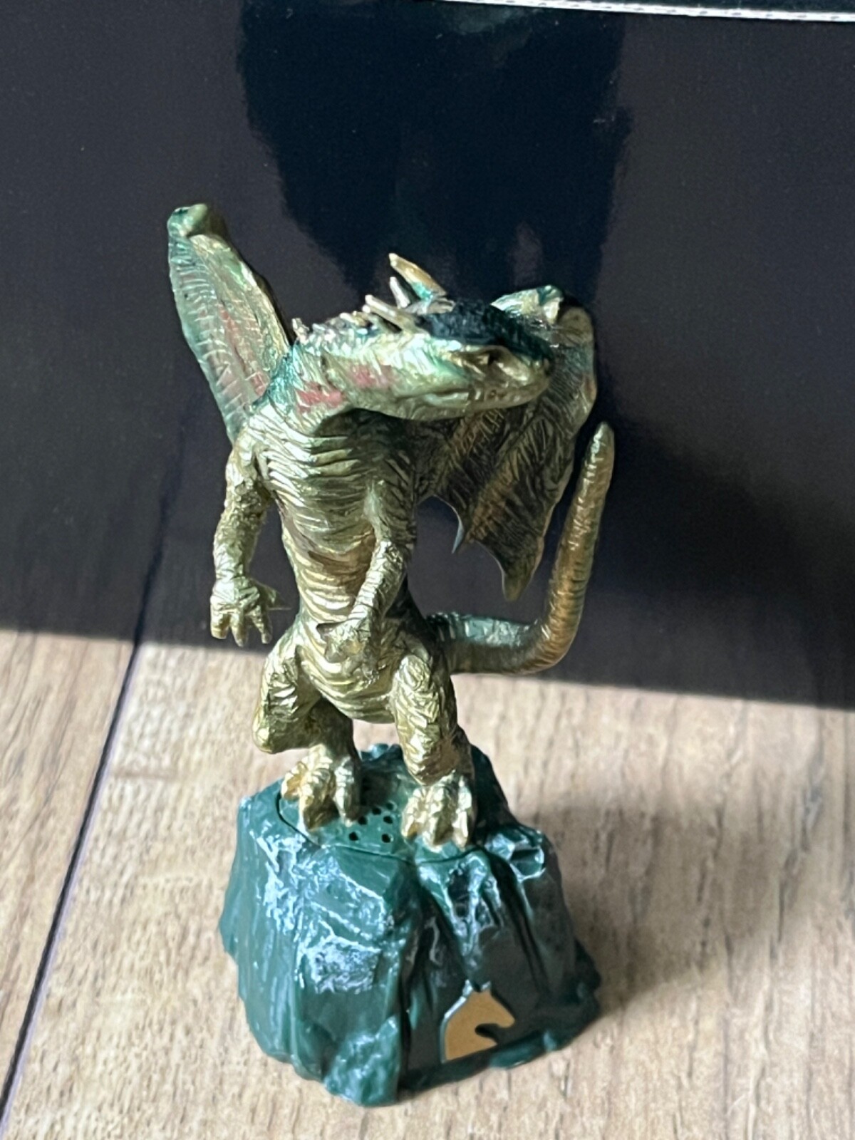 Picture 8 of 9