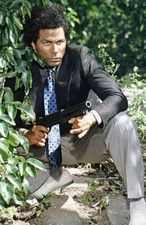 Philip Michael Thomas as Rico Tubbs on Miami Vice 1985 Old Tv Photo 1