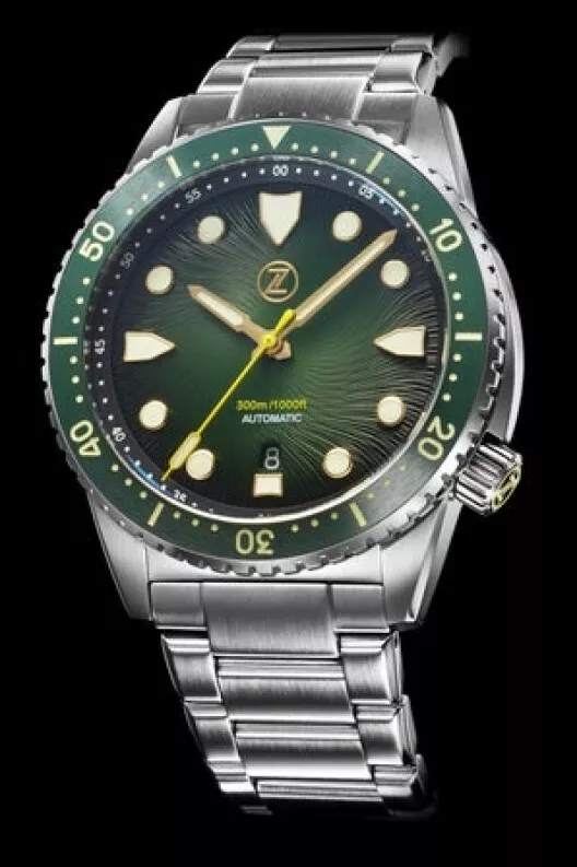 New Zelos GREAT WHITE V2 300M ANTIQUE GREEN 43mm Watch DEALER
