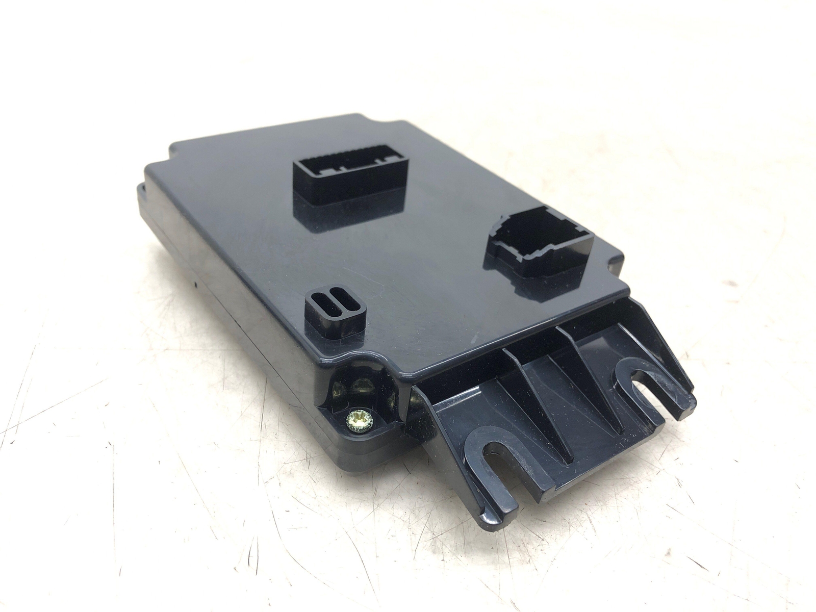 2017-2022 MASERATI LEVANTE A/C CLIMATE CONTROL MODULE 670105513 OEM